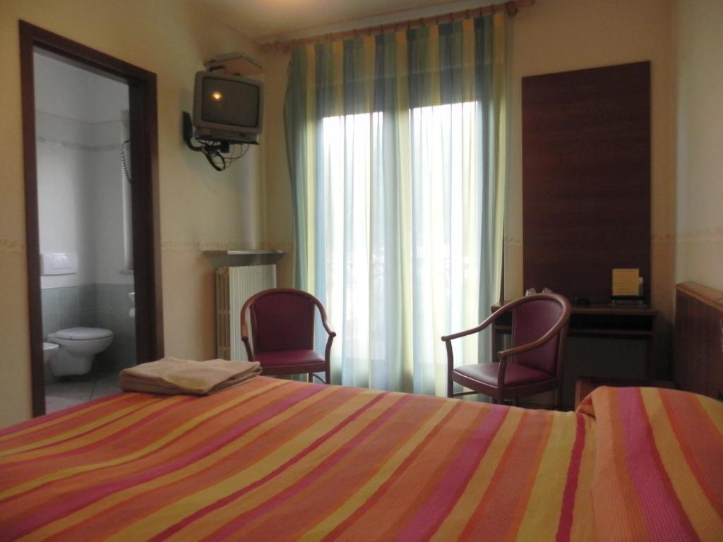 Hotel Ristorante Belsito Borgo San Dalmazzo Zewnętrze zdjęcie