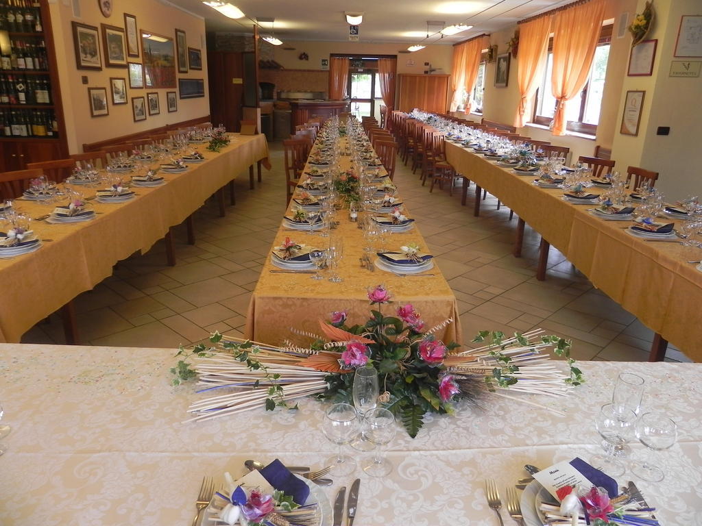 Hotel Ristorante Belsito Borgo San Dalmazzo Zewnętrze zdjęcie
